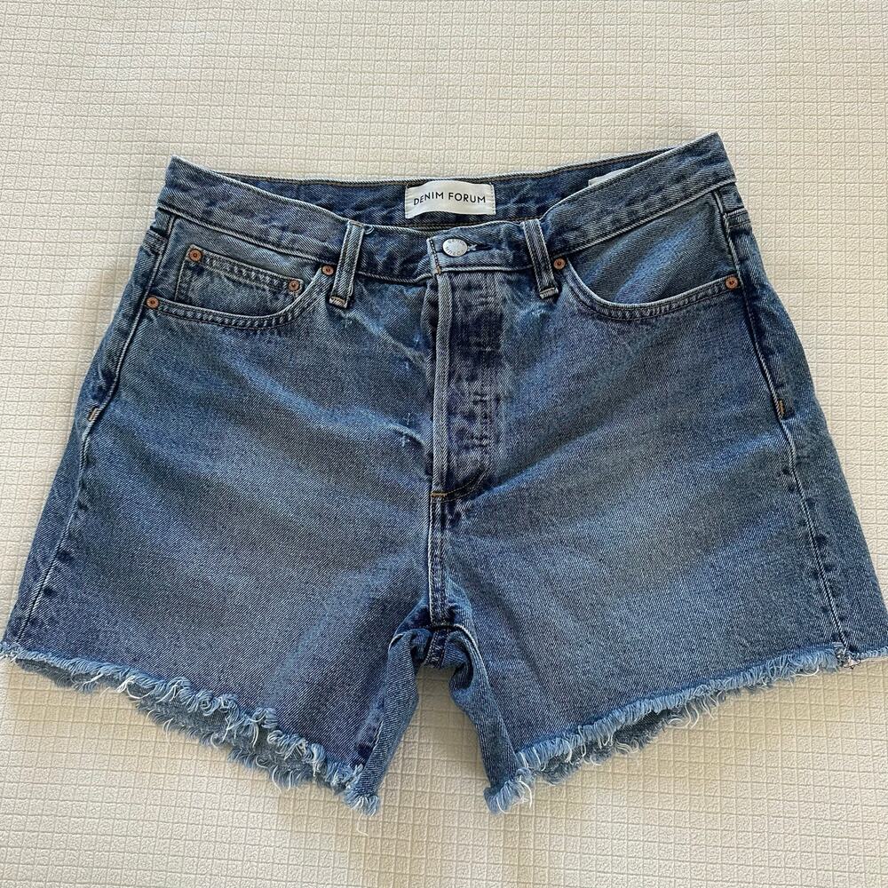 Denim Forum The Ex-Boyfriend Midi Rise Denim Cut-Off Shorts Medium Wash Size 28